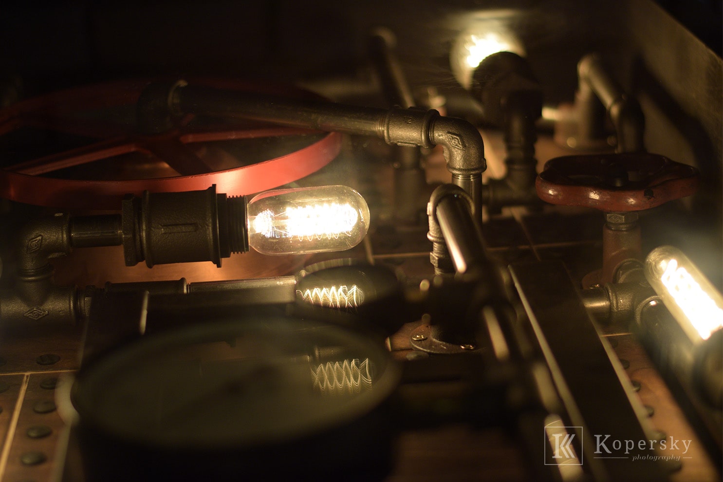 Zdjęcie – Kompozycja rury ze światłem